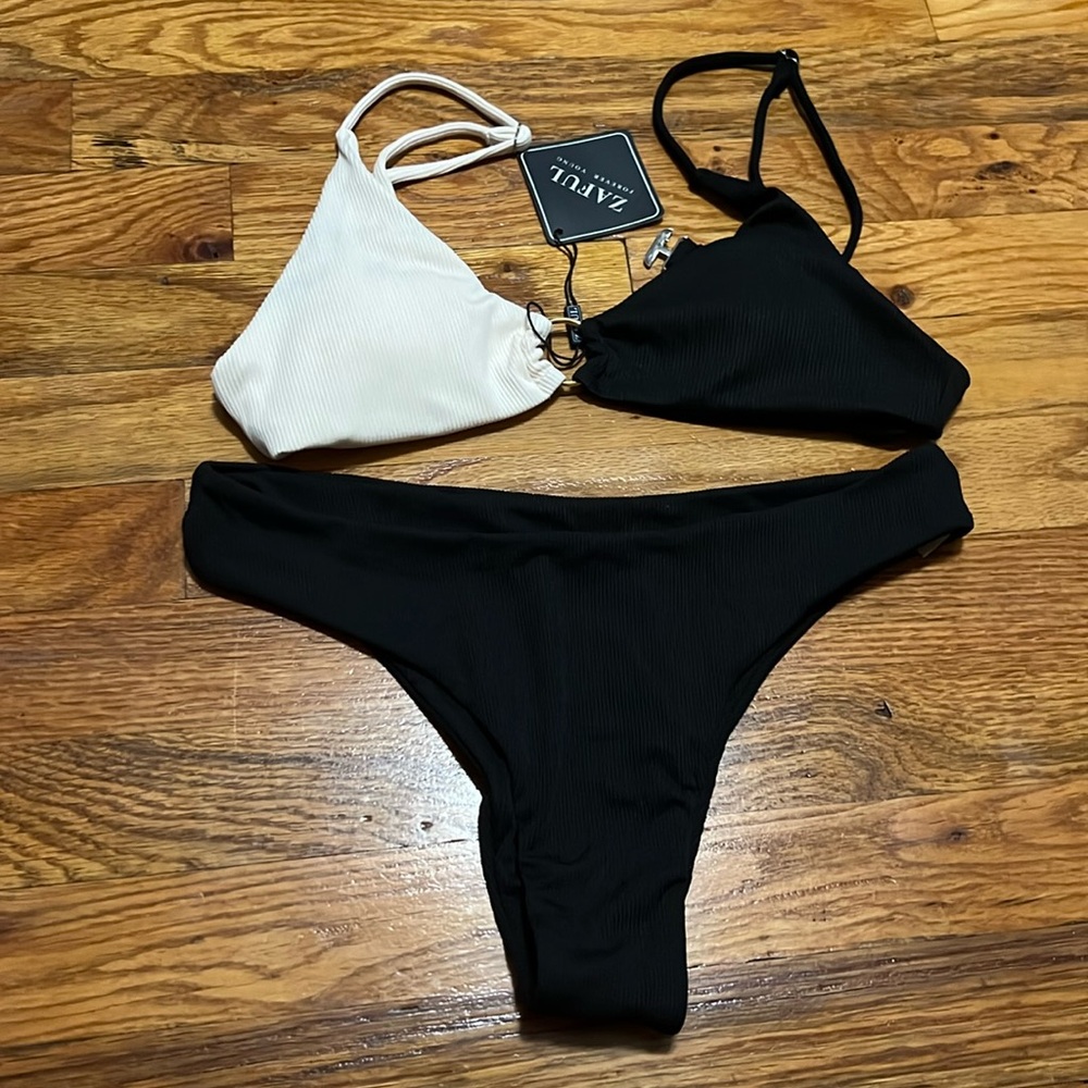 Brand new with tag womens beige and black bikini set in size small